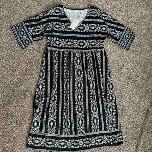 Women’s Black & White Dress